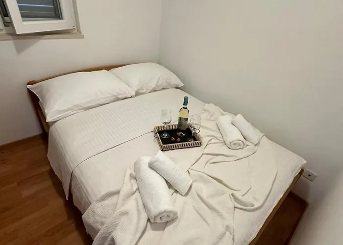 Belinda Sea View Apartman